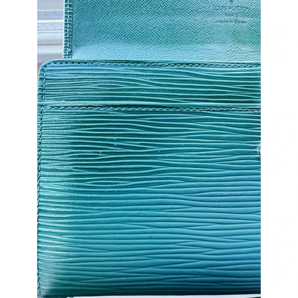 LOUIS VUITTON‎ Long Wallet Epi Porneo Green Women's Inner Zipper Pre-owned